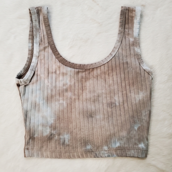 Shein Brown and Light Green Tie Dye Tank Top - Picture 3 of 10